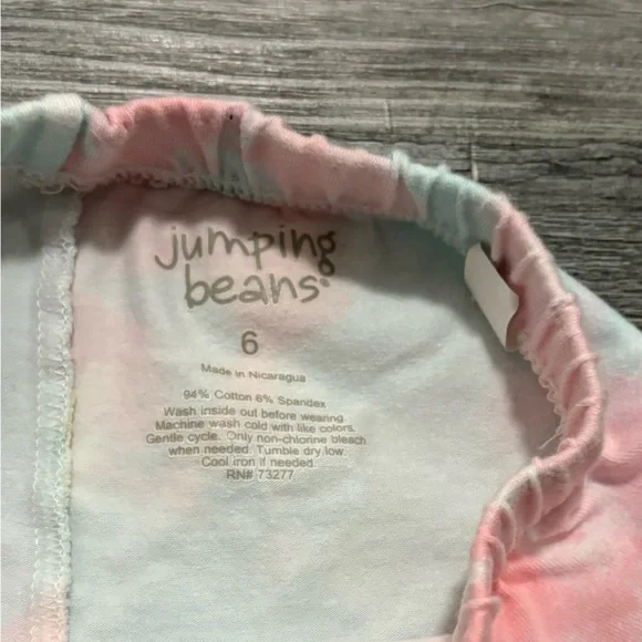 Kids Rainbow Short-sleeves Girl’s Pajama Set
Size 6 - Picture 6 of 7